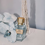 parfum ethereal, produk katalog. minyak wangi biru muda. parfum mewah indonesia. parfum wangi vanilla.
