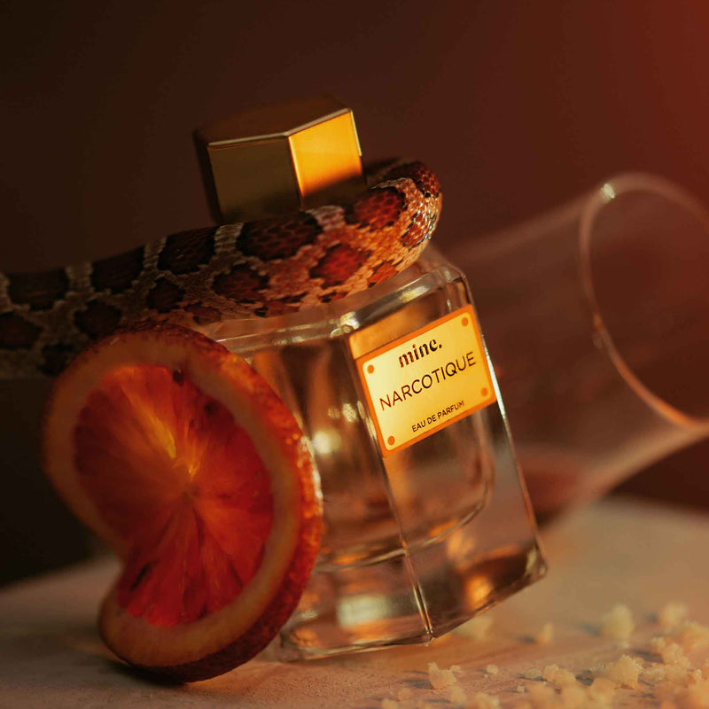 parfum merah, parfum feromon. parfum wanita dan pria, parfum segar, parfum lokal indonesia mewah